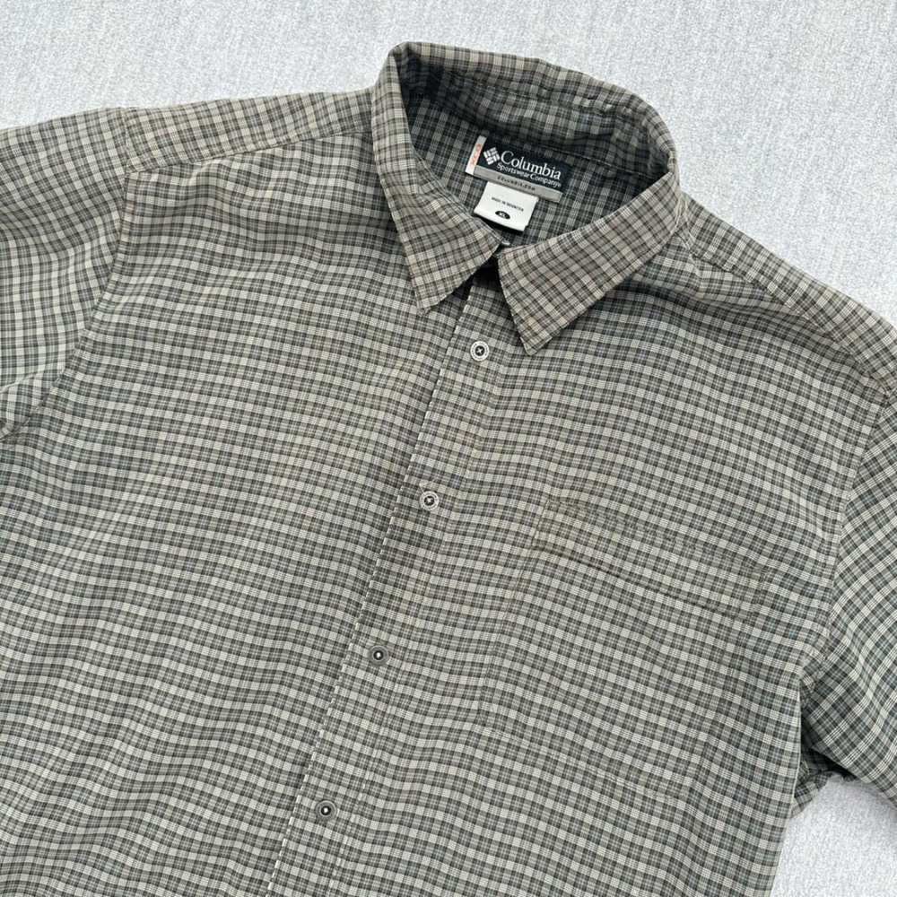 Columbia Button Down Shirt Mens XL Plaid Short Sleeve Green Brown Outdoor
